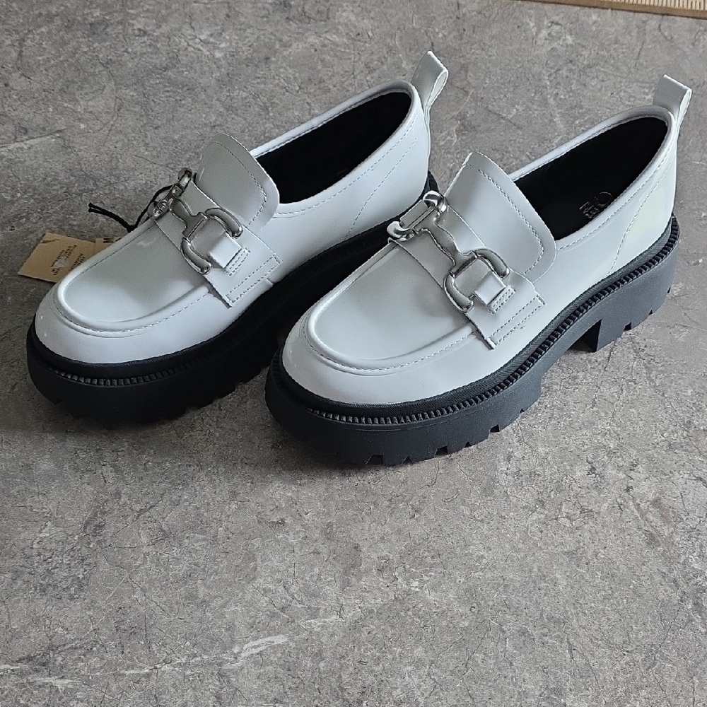 (J46) White and Black Platform Shoes with Chunky Sole Womans Shoes 7.5 - Picture 3 of 10